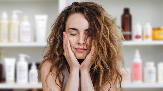 How to Get Rid of Frizzy Hair: Simple Tips for Smooth Hai How to Get Rid of Frizzy Hair: Simple Tips for Smooth Hai
