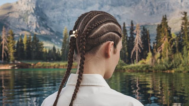 Best Haircut Ideas for Round Faces 2025: Find Your Perfect Style Best Haircut Ideas for Round Faces 2025: Find Your Perfect Style