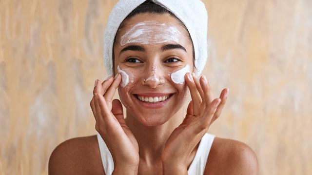 Best Ceramide Moisturizers for Sensitive Skin | Top Picks & Benefits Best Ceramide Moisturizers for Sensitive Skin | Top Picks & Benefits